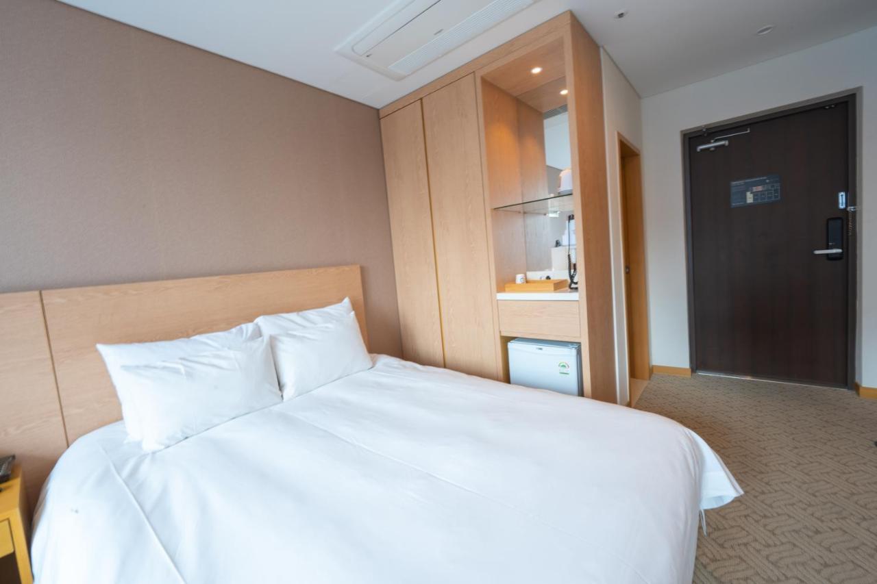 Jongno Lumia Tourist Hotel Seul Zewnętrze zdjęcie