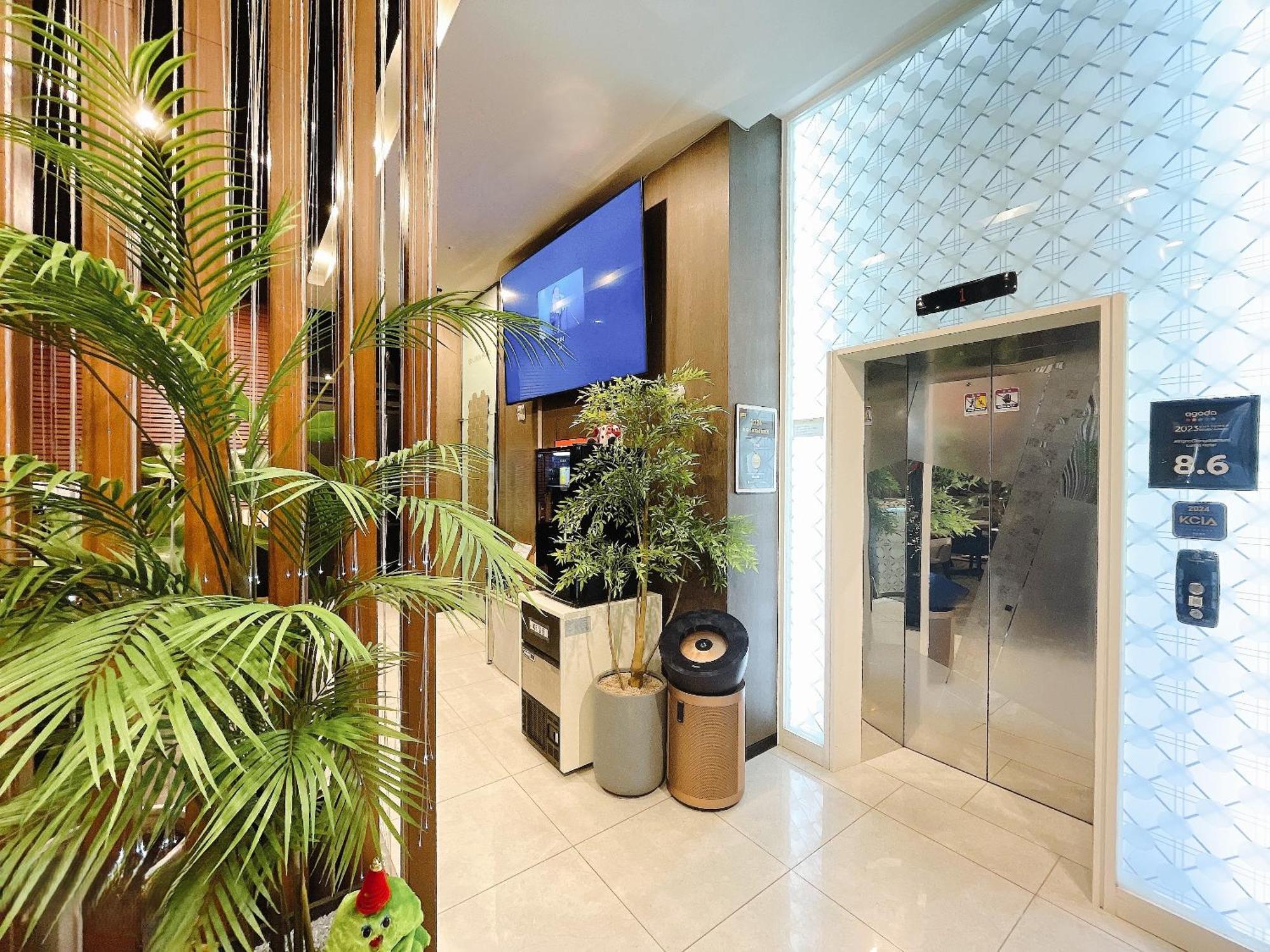 Jongno Lumia Tourist Hotel Seul Zewnętrze zdjęcie